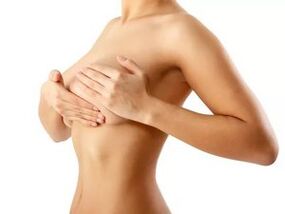 Masáž je užitočná pre ženský prsník a prispieva k jeho zvýšeniu